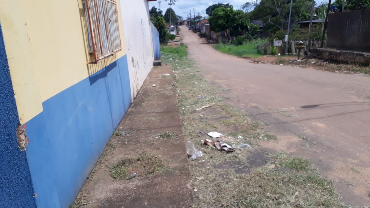Mutirão de limpeza é realizado na Escola Alegria a pedido do vereador Edimilson Dourado - News Rondônia