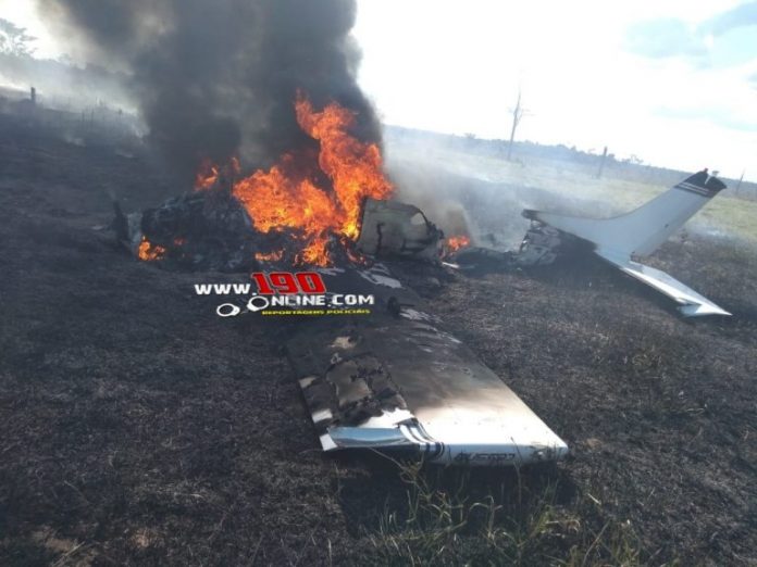Aeronave de pequeno porte cai no interior de Rondônia - News Rondônia