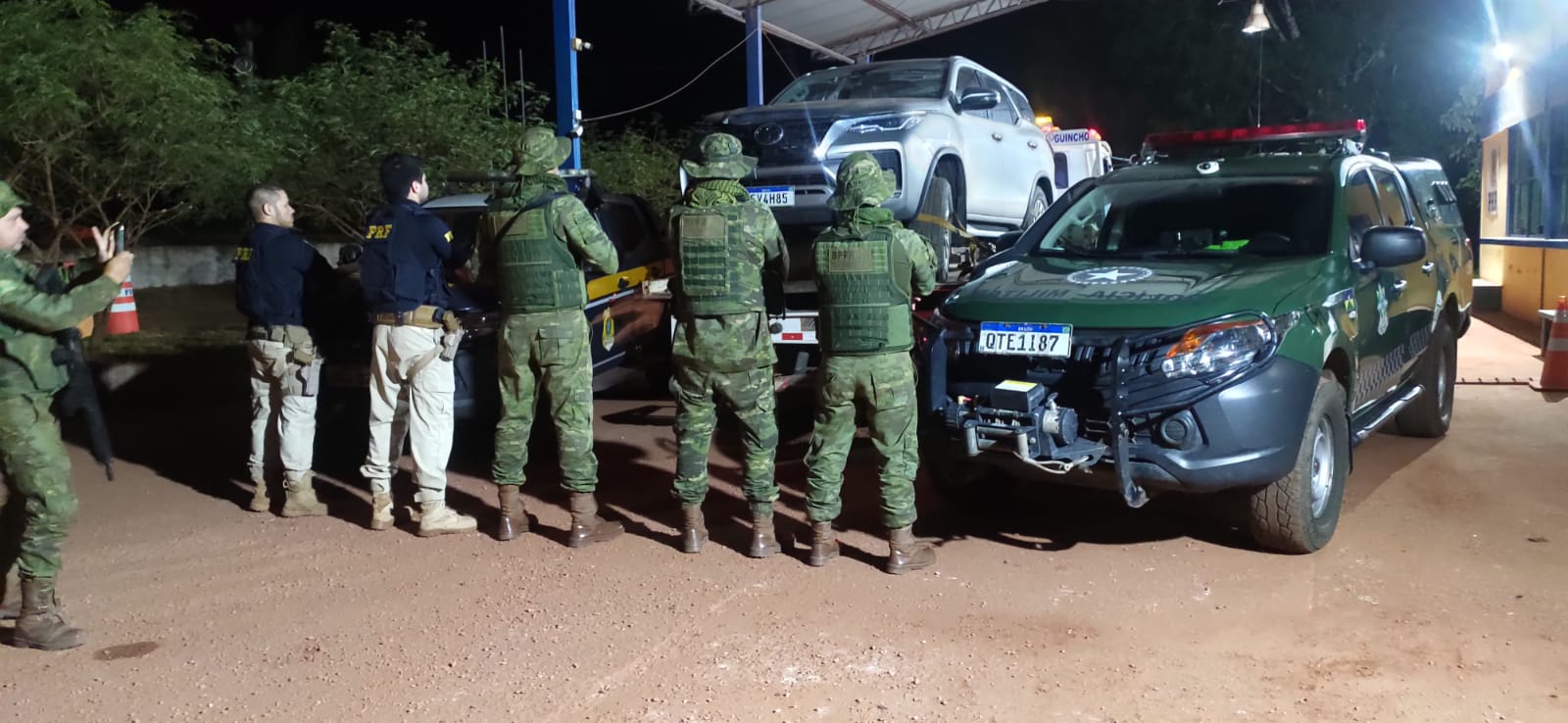 Operação das Forças de Segurança Pública na Fronteira recuperam caminhonete roubada de empresário - News Rondônia