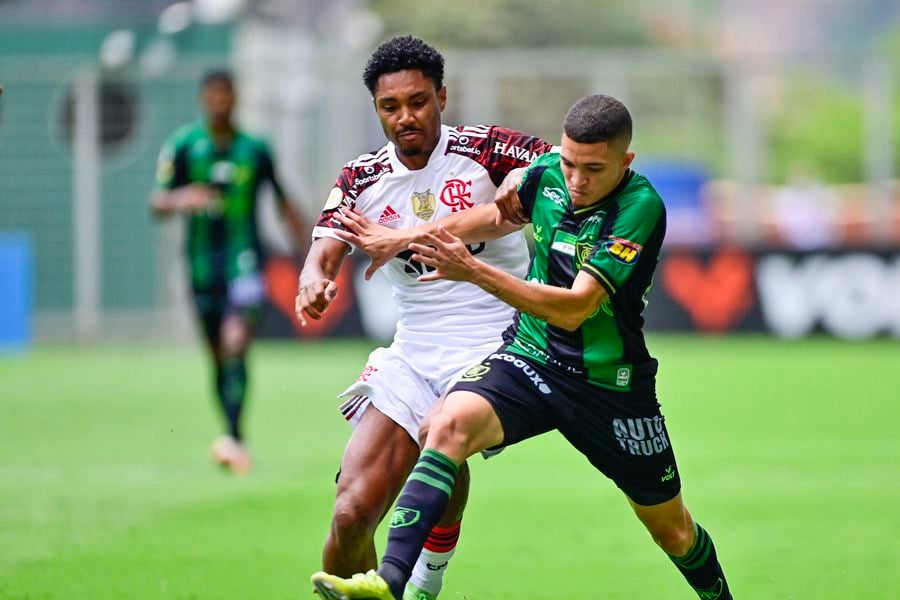 Com gols no fim, América-MG e Flamengo empatam pelo Brasileiro - News Rondônia