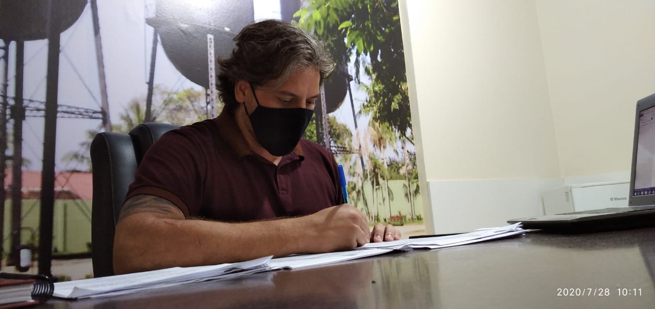 Vereador Waldemar Neto protocola PL para implantação de caixas coletoras para descarte de máscaras - News Rondônia