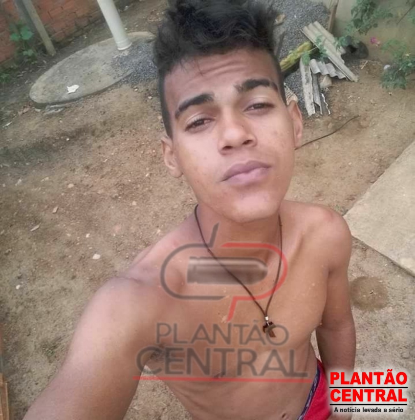 ADOLESCENTE MORRE APÓS COLIDIR VIOLENTAMENTE EM CAMINHÃO DA PREFEITURA - News Rondônia