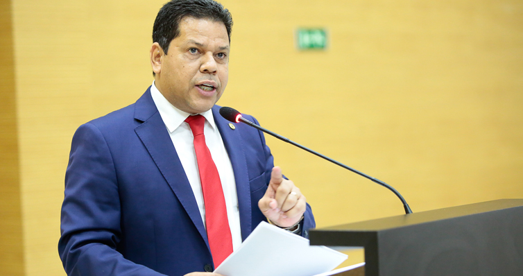 Deputado Jair Montes faz indicação de abono salarial para profissionais de saúde que atuam na linha de frente da pandemia - News Rondônia