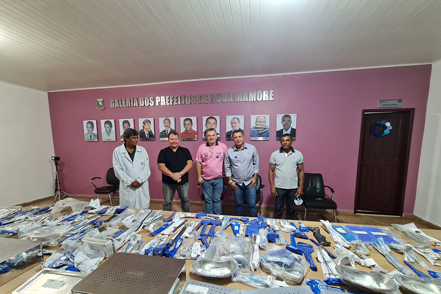 Deputado Dr. Neidson entrega instrumentos cirúrgicos para Prefeitura de Nova Mamoré renovar material do Hospital Antônio Luiz de Macedo - News Rondônia