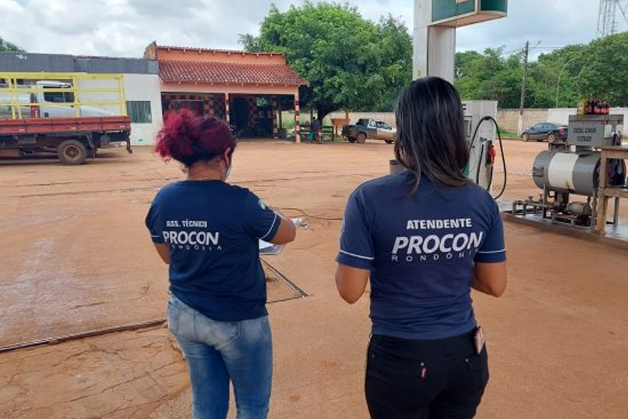 Postos de combustíveis, supermercados e lojas são fiscalizados pelo Procon em Guajará-Mirim - News Rondônia