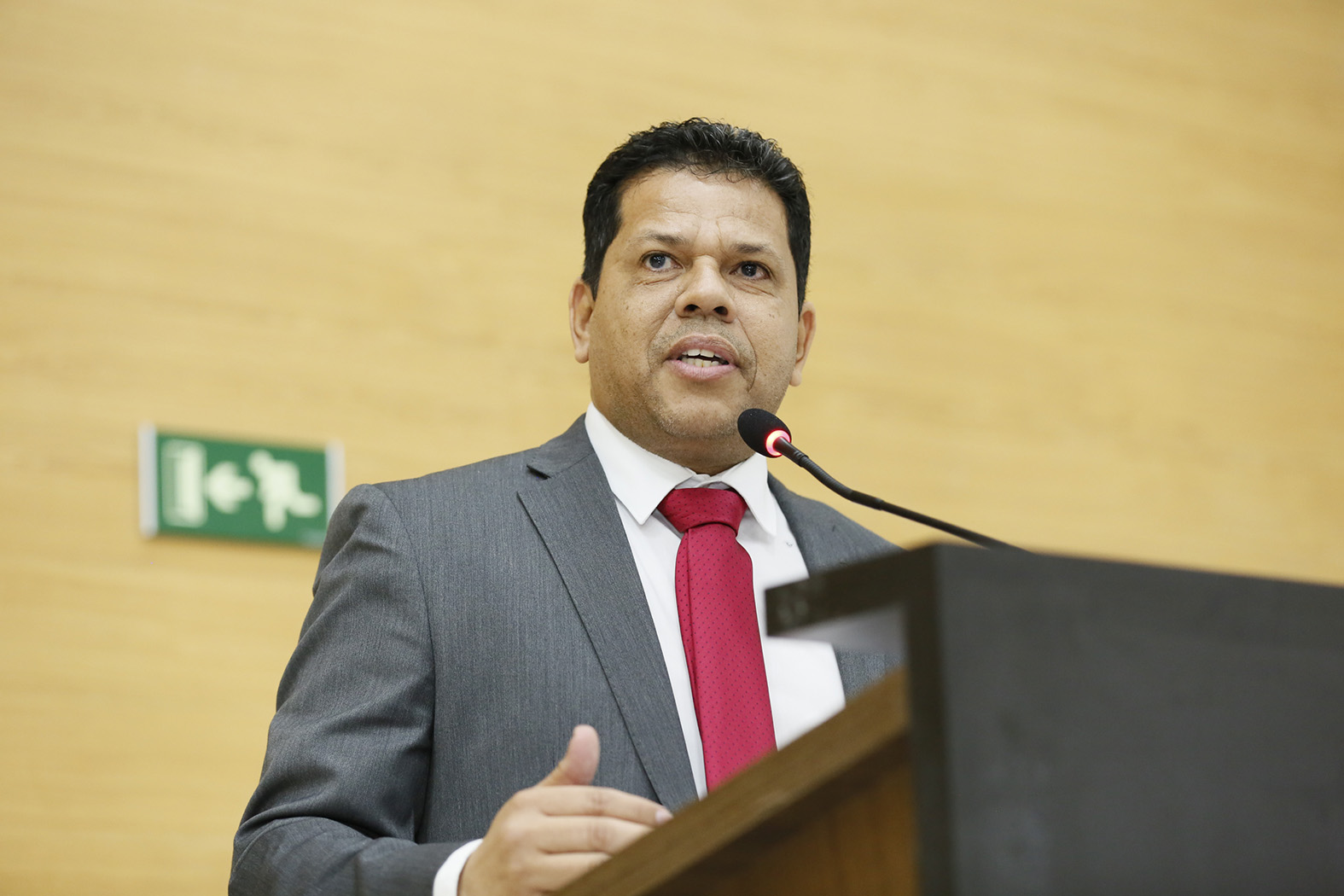 Deputado Jair Montes pede Criação de Fundo Estadual para que empresários possam comprar vacinas contra covid-19 - News Rondônia