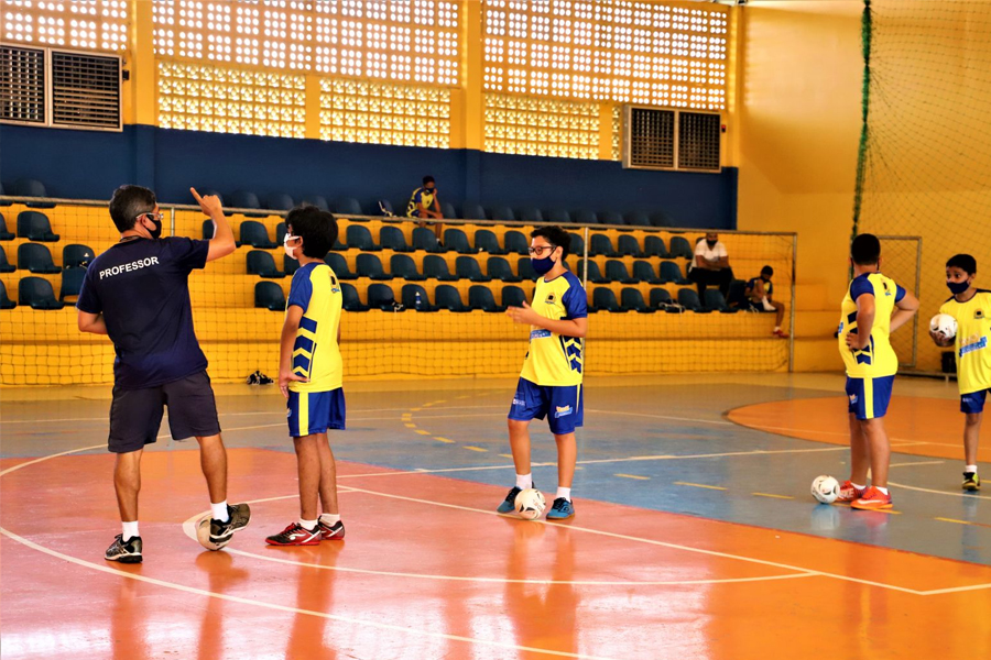 Espaços esportivos de Porto Velho recebem manutenção para receber os alunos do programa Talentos do Futuro - News Rondônia