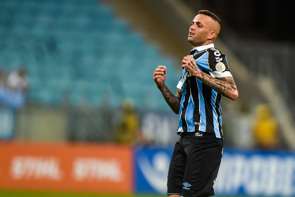 GRÊMIO ACABA COM SEQUÊNCIA DO AVAÍ E O ATROPELA NA ARENA - News Rondônia