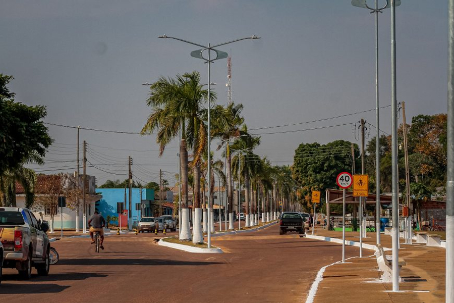 Em Pimenteiras do Oeste, Governo de Rondônia lança projetos 'Tchau Poeira' e 'Governo na Cidade' - News Rondônia
