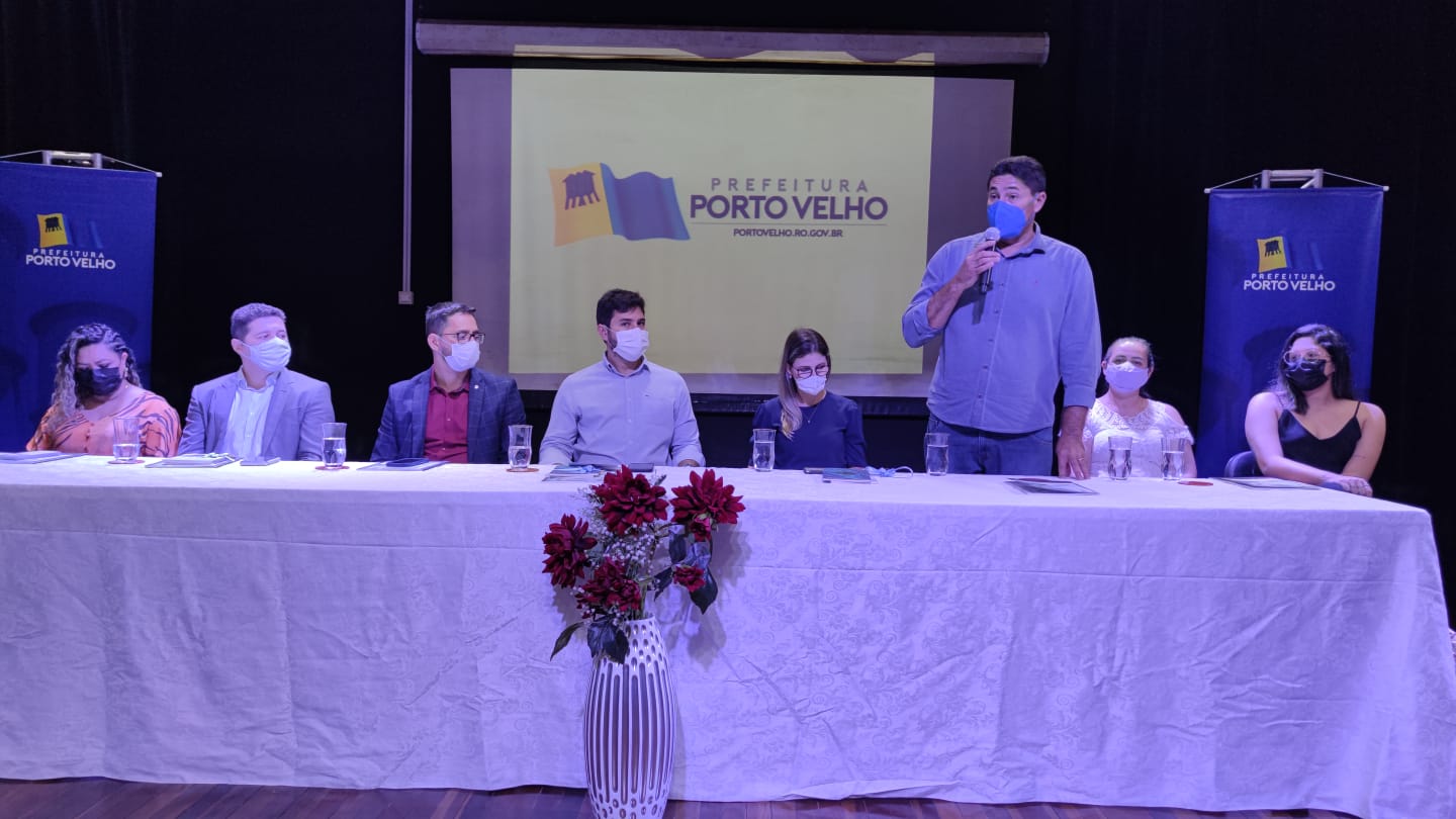 Vereador Marcio Pacele participa de cerimônia de reinauguração do Teatro Banzeiro em Porto Velho - News Rondônia
