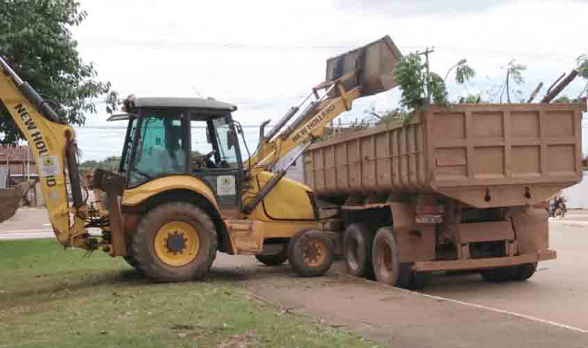Semusb realiza mutirão de limpeza na Av. Chiquilito Erse - News Rondônia