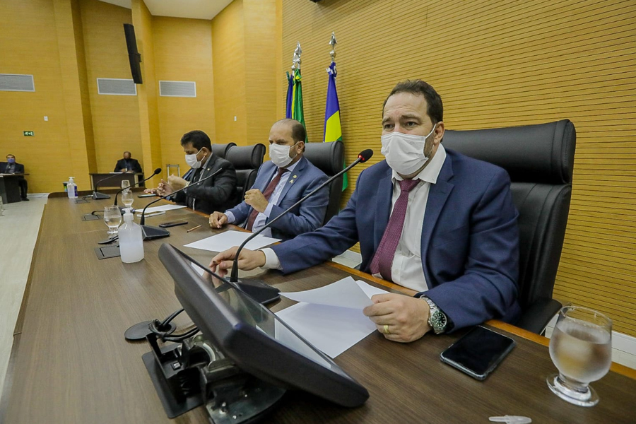 Assembleia Legislativa define sistema de plantão dos servidores, para reduzir as aglomerações e os riscos de contaminação de covid-19 e Influenza - News Rondônia