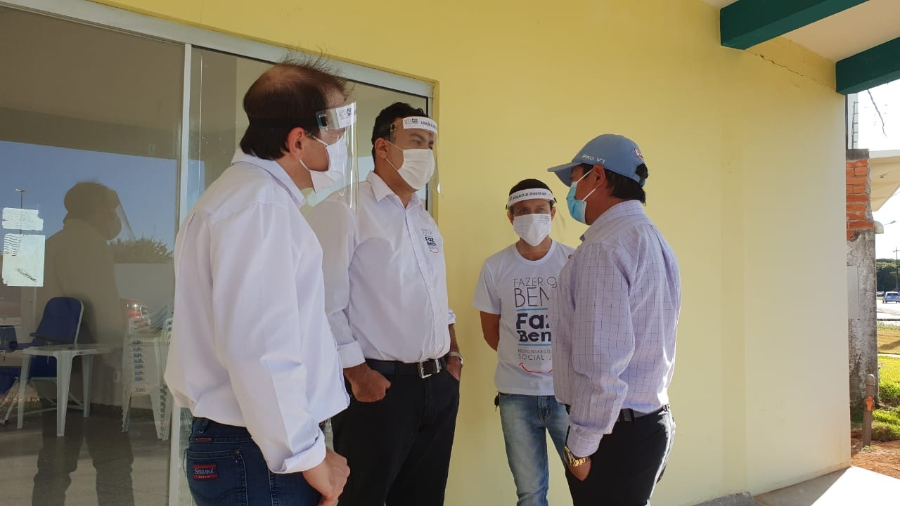 Entrega de monitores da JBS para UTI apoia combate à pandemia em Vilhena - News Rondônia