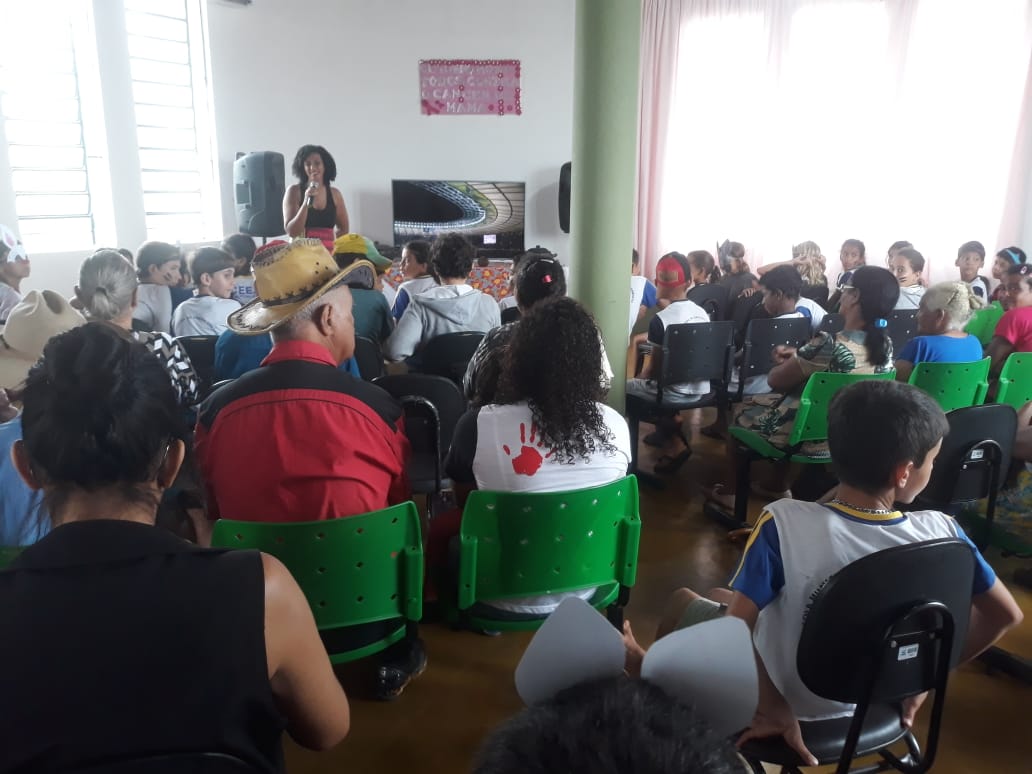 CRAS REALIZA PALESTRA EM COMEMORAÇÃO AO DIA DA CONSCIÊNCIA NEGRA EM CASTANHEIRAS - News Rondônia