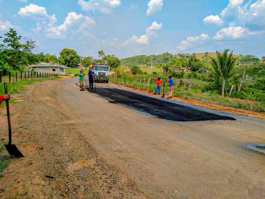 ACESSO - DER recupera mais de cem quilômetros da rodovia 257, em trecho que liga Ariquemes ao 5º BEC - News Rondônia