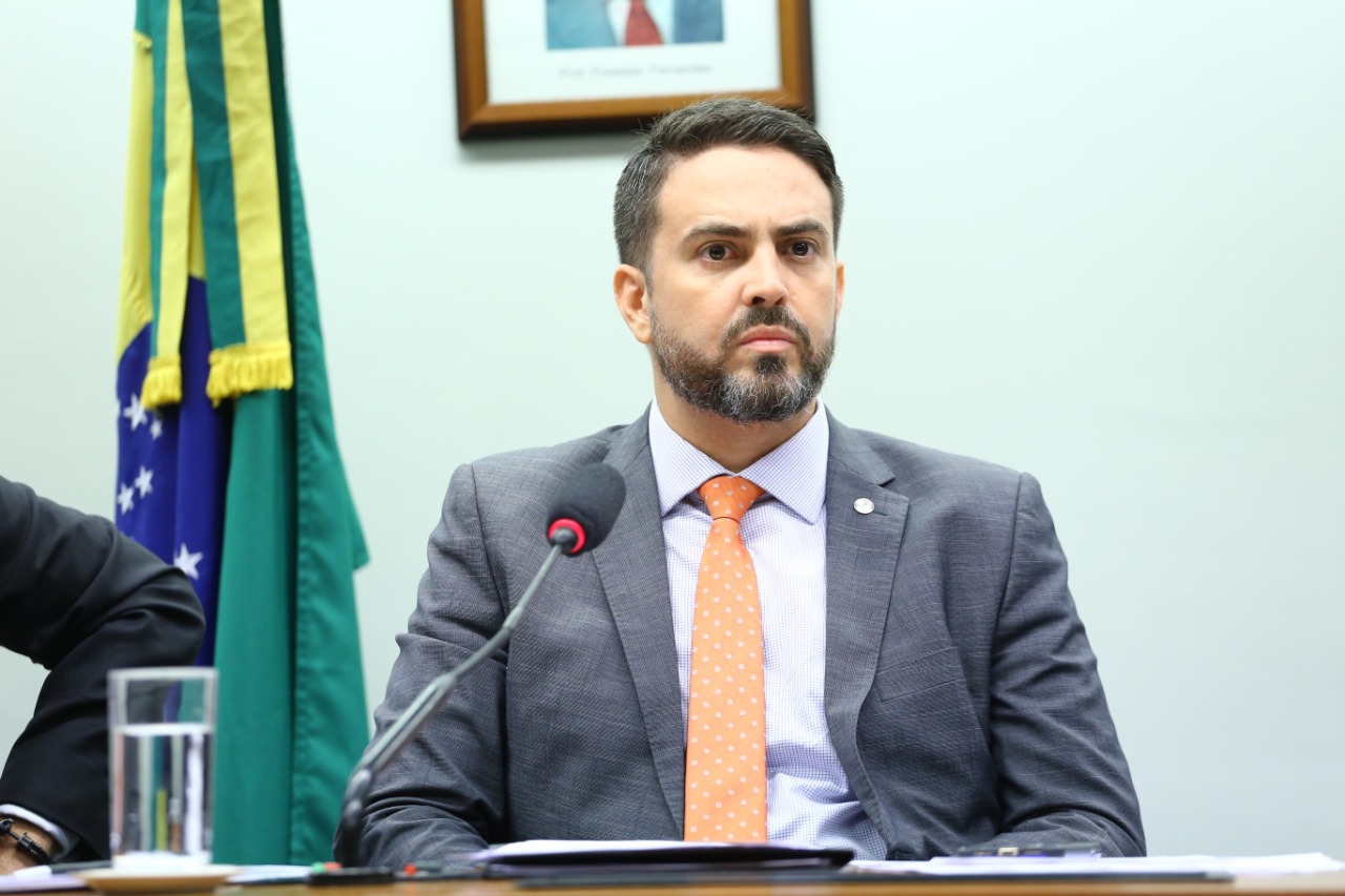 Léo Moraes cobra manutenção do Fundo de Desenvolvimento da Educação Básica - News Rondônia