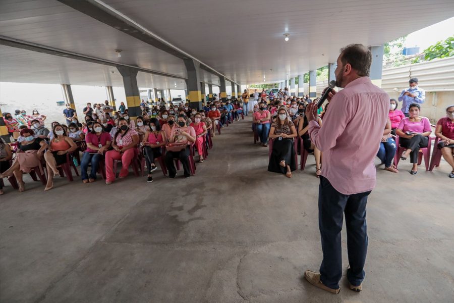 DIA DO PROFESSOR - Hildon Chaves e Maurício Carvalho prestigiam evento de reconhecimento aos educadores - News Rondônia