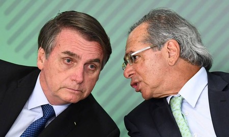 Bolsonaro discorda de Guedes e quer R$ 300 para o NOVO auxílio emergencial - News Rondônia