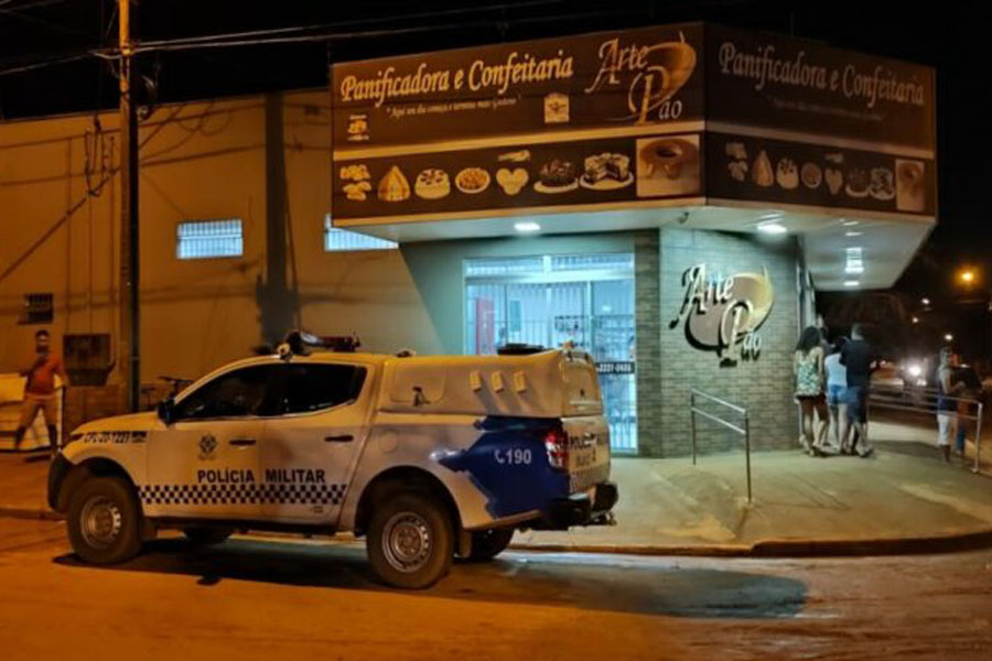 CORRENDO - Polícia flagra suspeito fugindo após roubar dona de panificadora na zona sul - News Rondônia