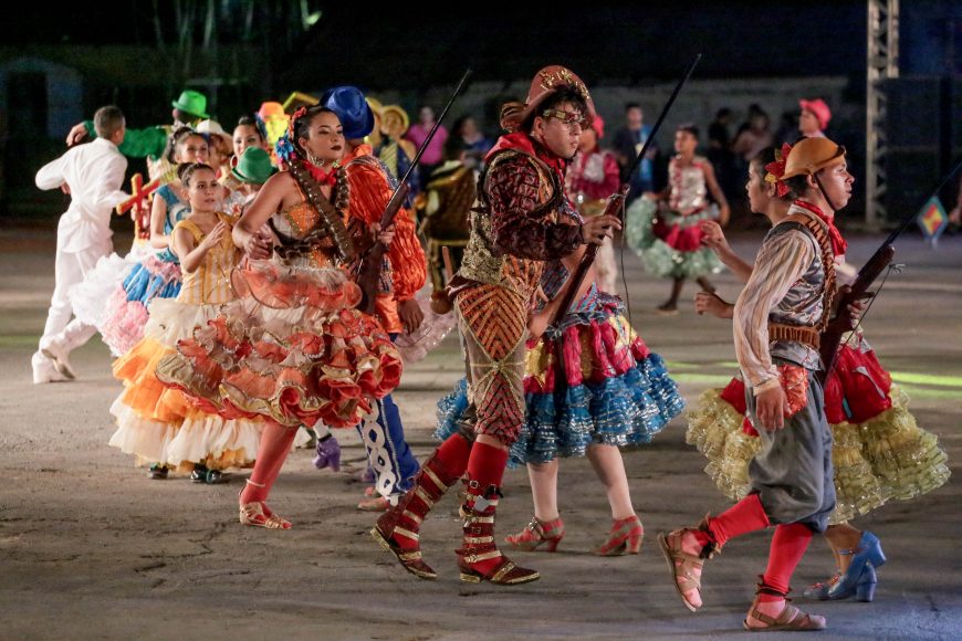 FLOR DO MARACUJÁ MOVIMENTA PORTO VELHO; GOVERNADOR DESTACA RESGATE DA FESTA VOLTADA À POPULAÇÃO - News Rondônia