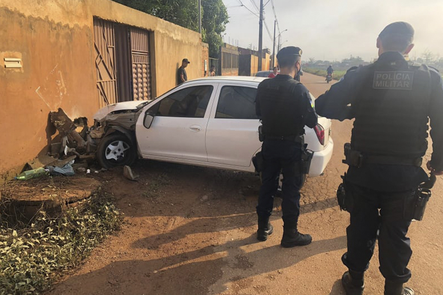 Motorista embriagado é preso após provocar acidente deixando casal em estado grave - News Rondônia
