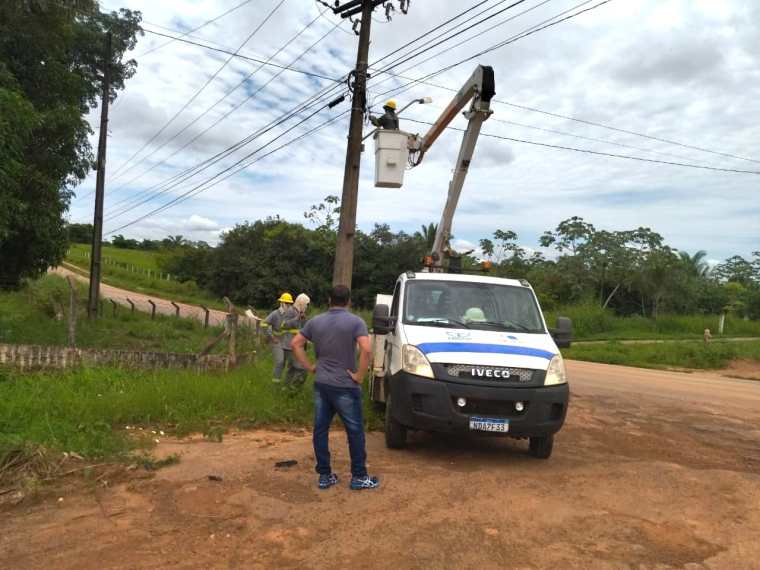 EMDUR revitaliza iluminação na Estrada da Penal atendendo solicitação do vereador Edevaldo Neves - News Rondônia