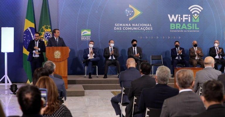 Parceria do Governo Federal com Banco do Brasil e Sebrae levará internet para mil municípios - News Rondônia