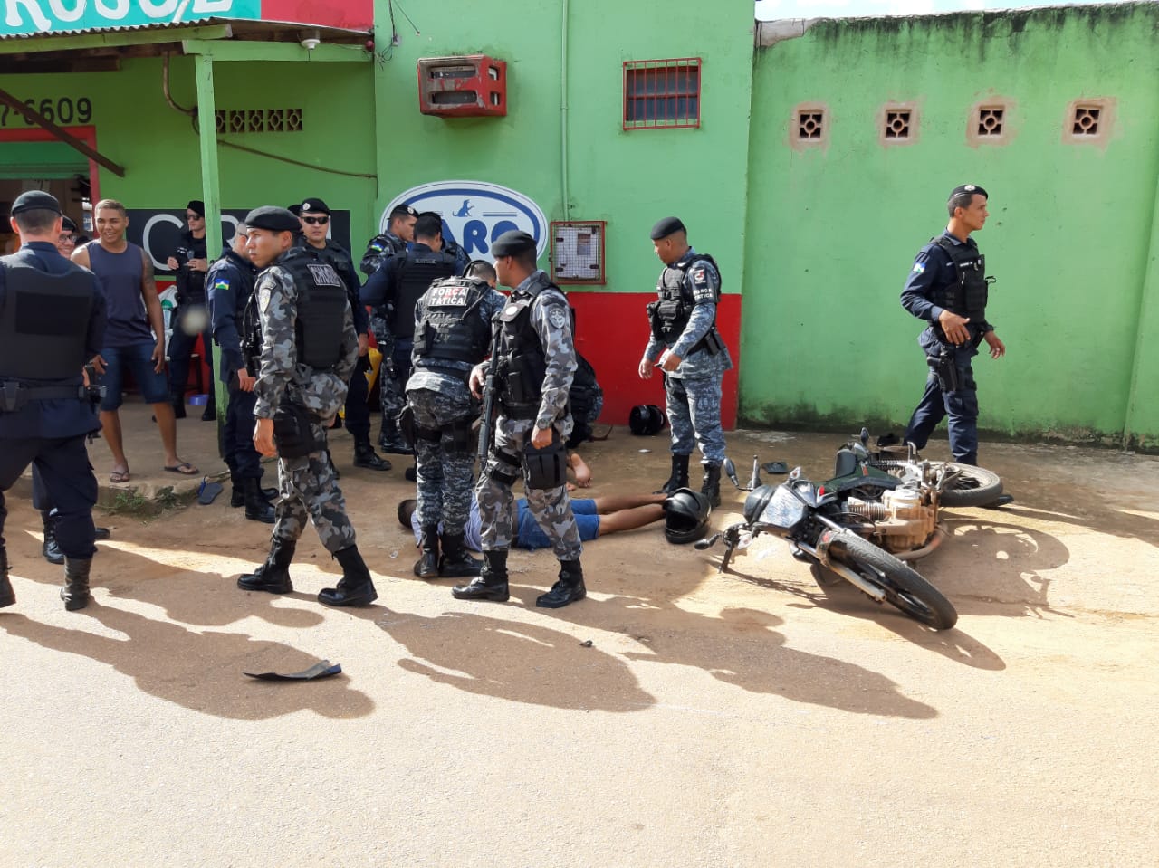 DUPLA ARMADA É PRESA APÓS INTENSA PERSEGUIÇÃO DA FORÇA TÁTICA DO 9° BATALHÃO - News Rondônia