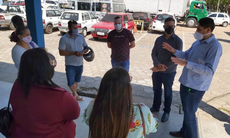 MORAR MELHOR  Márcio Pacele se reúne com moradores para viabilizar construção de muro e resolver de forma definitiva o problema da falta de água no residencial - News Rondônia
