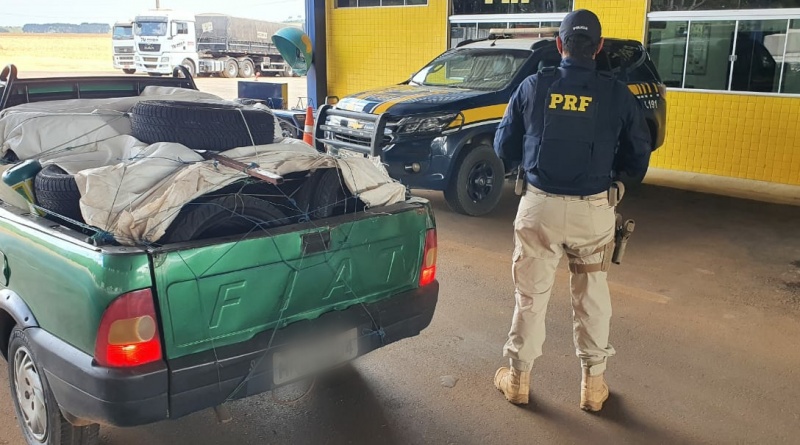 BR 364: PRF apreende 32 pneus transportados sem nota - News Rondônia