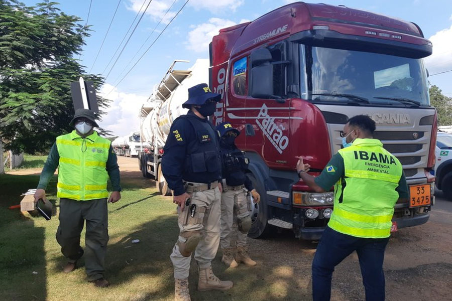 Em Porto Velho/RO, PRF e IBAMA realizam operação conjunta - News Rondônia
