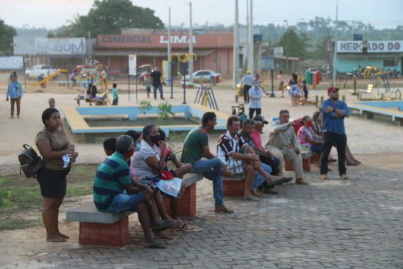 Governo inaugura Praça do Povo e comunidade ganha novo espaço de lazer em União Bandeirantes - News Rondônia