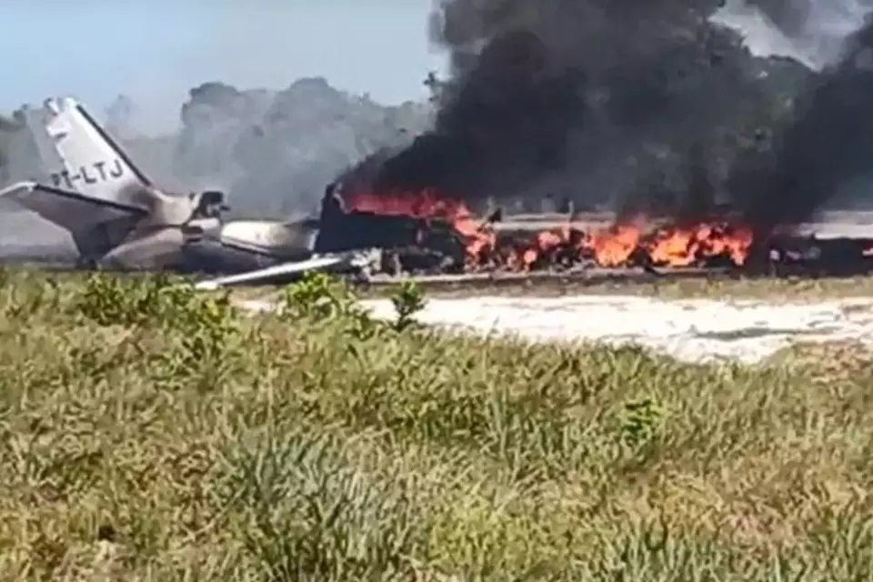 JORNALISTA DE 37 ANOS MORRE APÓS QUEDA DE AVIÃO - News Rondônia