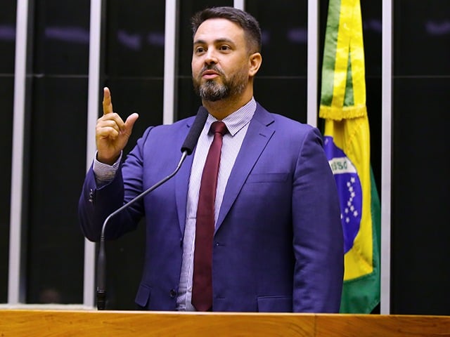 Comissão aprova requerimento de Léo Moraes que solicita visita técnica nas unidades de distribuição de energia em RO - News Rondônia