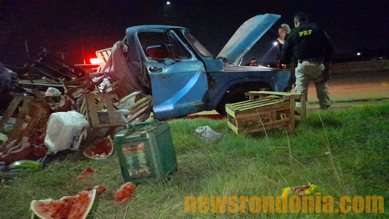 FUGIU: Motorista de Hilux sobe calçada e causa acidente na zona sul da capital - News Rondônia