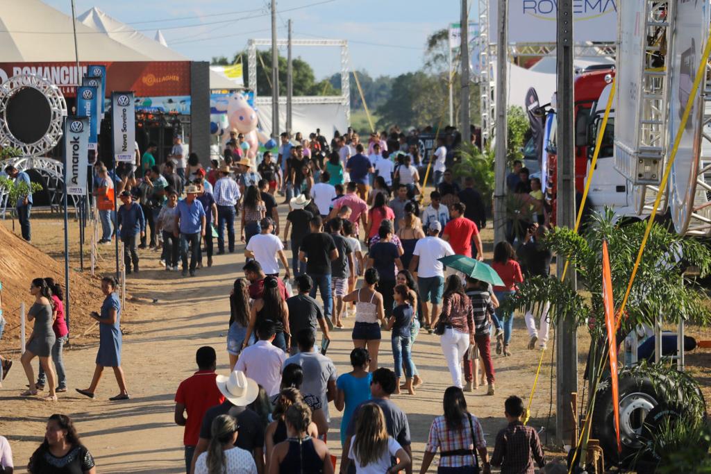 EM VILHENA, GOVERNO INCENTIVA PRIMEIRA EDIÇÃO DA FEIRA DE AGRONEGÓCIO RONDÔNIA RURAL SUL - News Rondônia