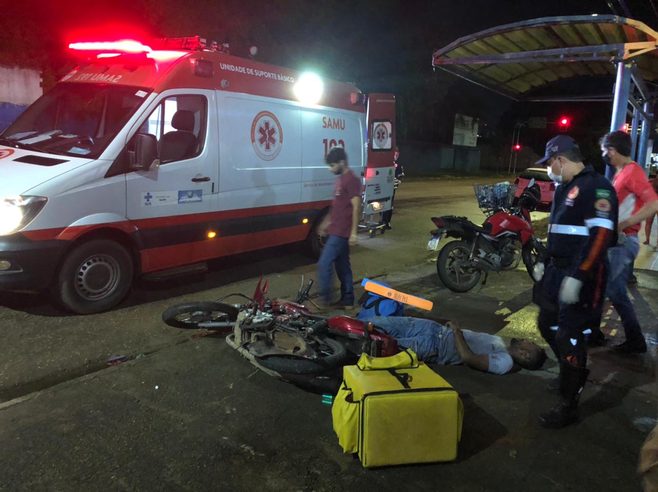 EMBRIAGADO - Condutor de veículo atropela violentamente motoboy - News Rondônia