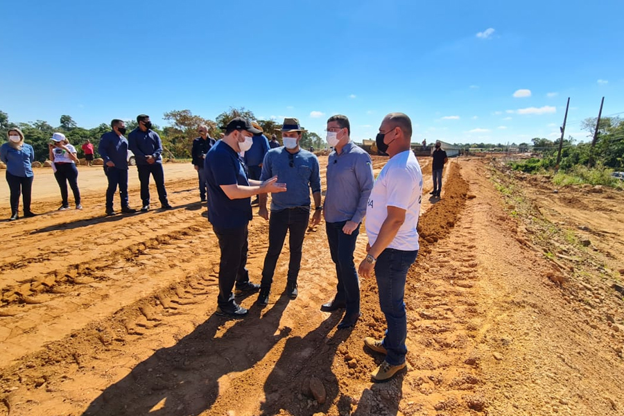Presidente Alex Redano e governador vistoriam obras das cabeceiras da ponte no rio Jamari, na BR-421 - News Rondônia