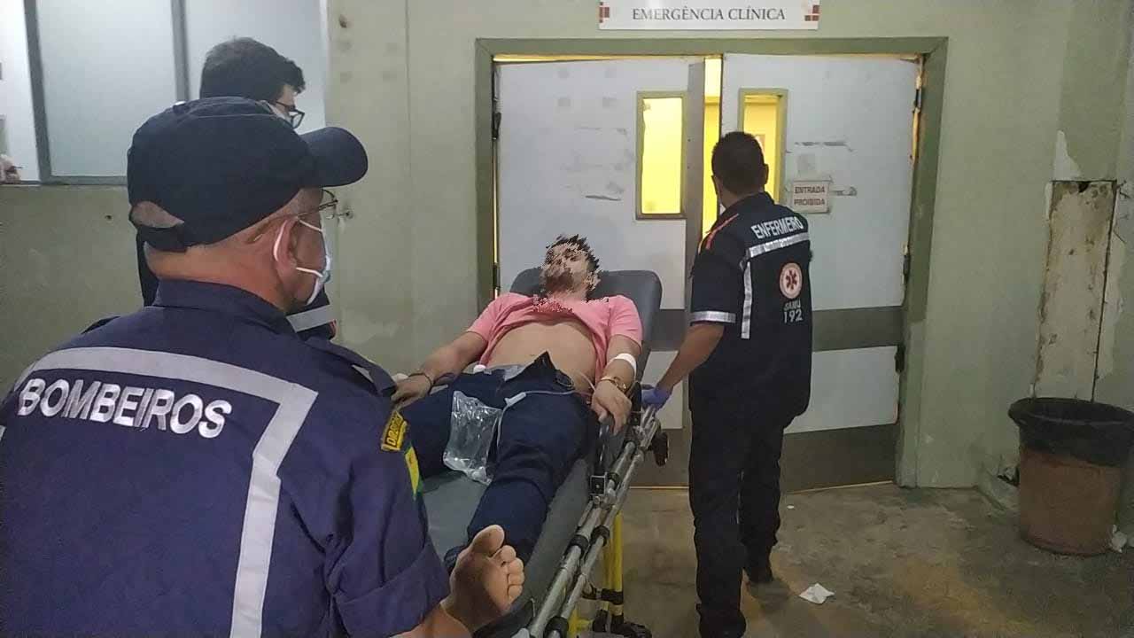Dupla atrapalhada invade casa em Rio Branco, atira na pessoa errada, pede desculpa e foge - News Rondônia