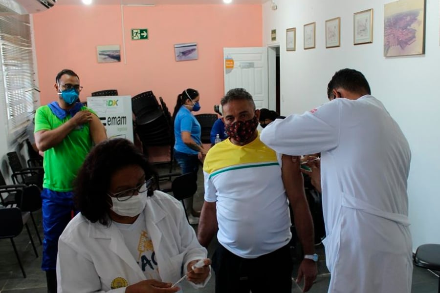 GRIPE - Trabalhadores portuários e motoristas de caminhão são vacinados contra Influenza, em Porto Velho - News Rondônia