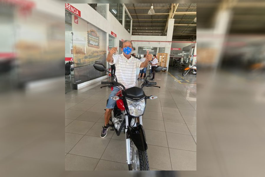 Gari assaltado ganha vaquinha de internautas e compra moto nova - News Rondônia