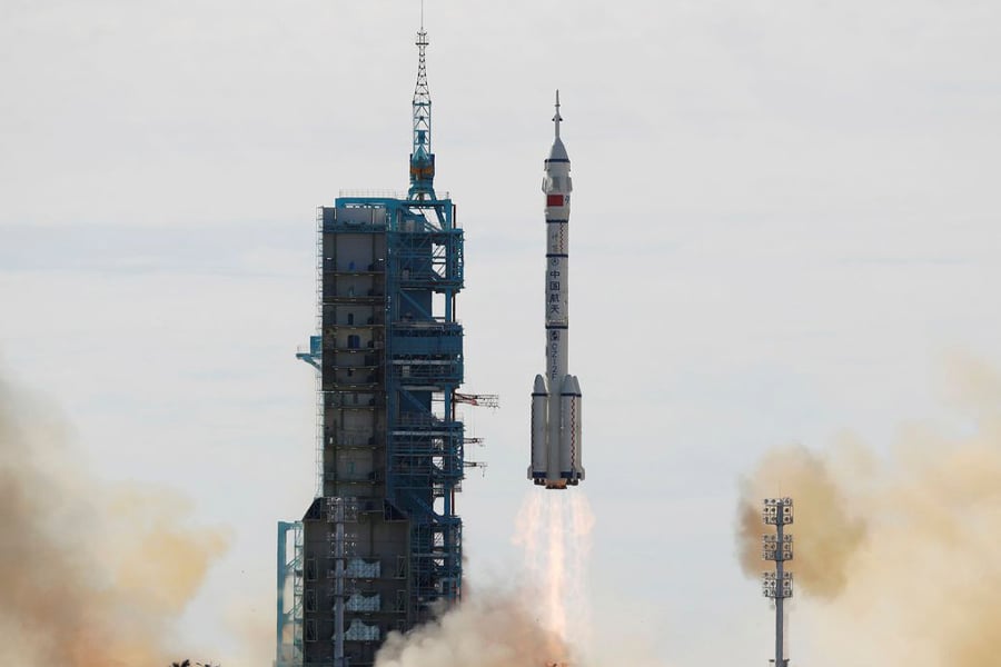Astronautas chineses começam a fazer da nova estação espacial seu lar - News Rondônia