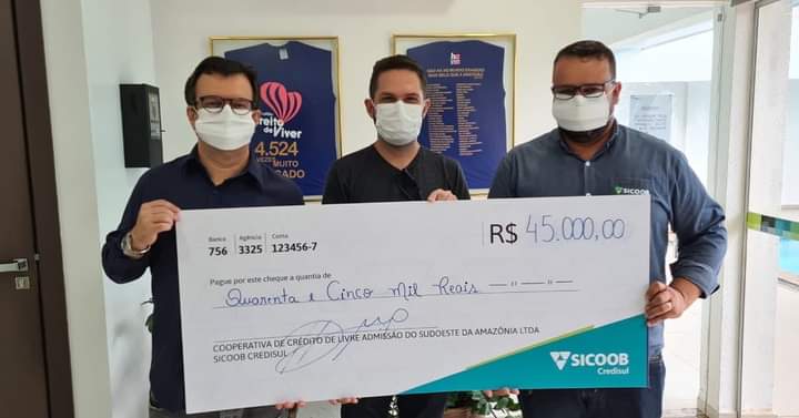 Sicoob doa 45 mil reais a Hospital de Amor da Amazônia - News Rondônia