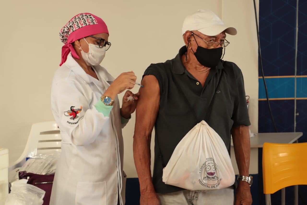 PRIORIDADE - Prefeitura inicia vacinação de idosos com mais de 60 anos - News Rondônia