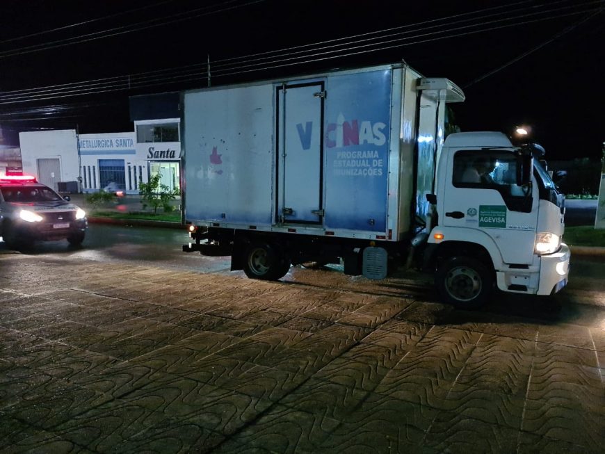 Doses da vacina de Oxford chegam a Rolim de Moura para atender municípios da Zona da Mata - News Rondônia