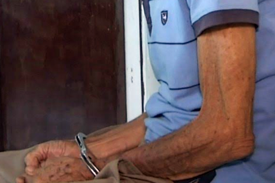 CADEIA NO VELHO - Idoso de 73 anos é condenado a quase 60 anos por estupro de três netas no Acre - News Rondônia