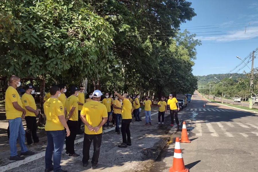 OURO PRETO - Servidores do Detran participam de simulação de blitz educativa em Encontro Pedagógico - News Rondônia