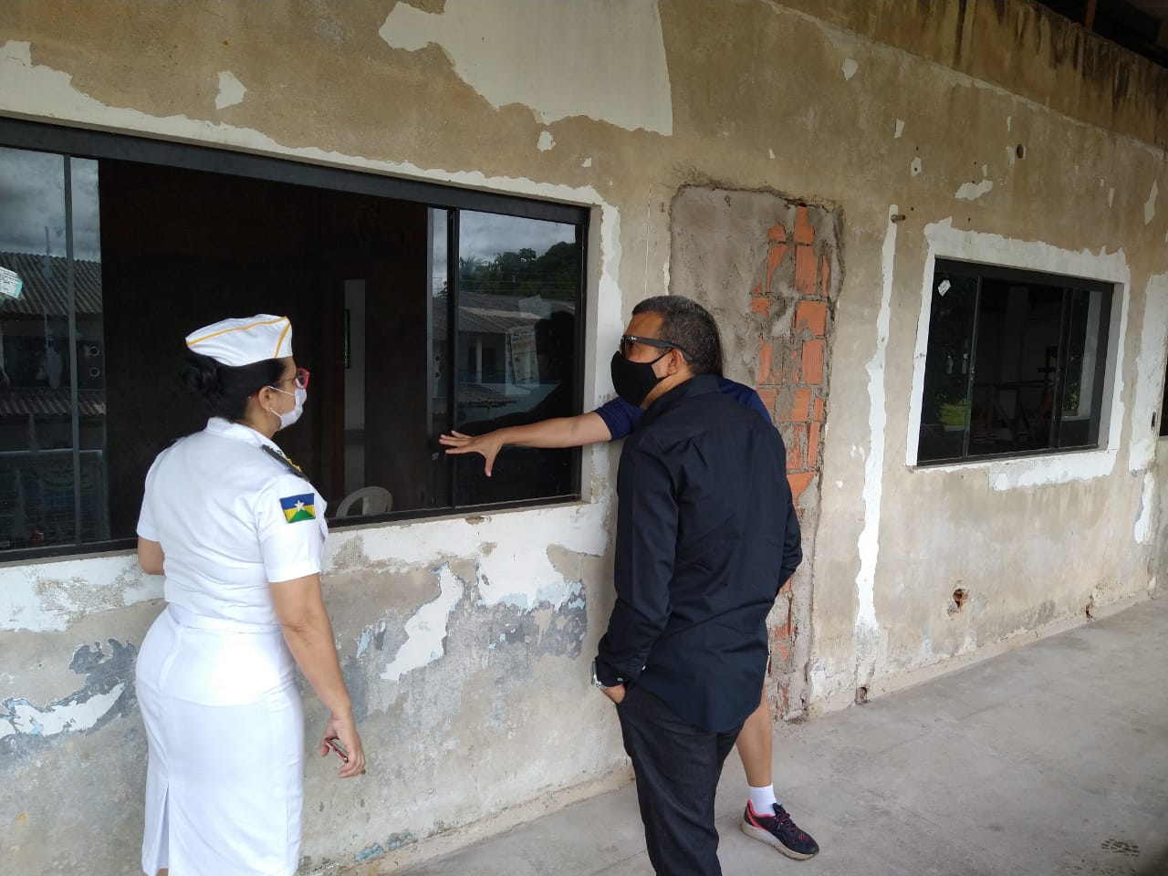 Segurança Pública: Deputado Alex Silva visita coordenadoria da Polícia Militar em Porto Velho - News Rondônia