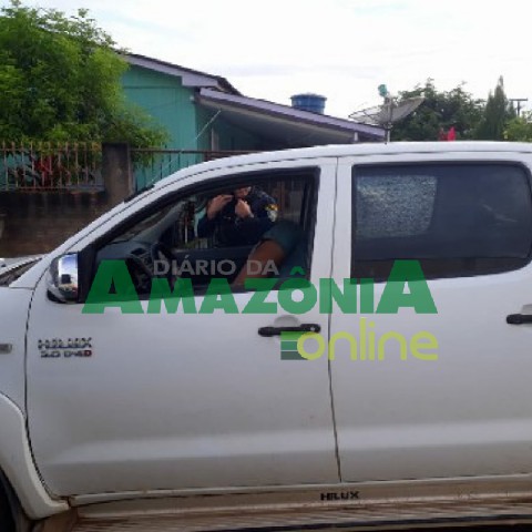 COMPRADOR DE GADO É EXECUTADO A TIROS DENTRO DE CAMIONETE, EM RO  IMAGENS FORTES - News Rondônia