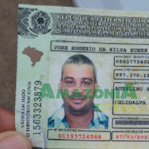 COMPRADOR DE GADO É EXECUTADO A TIROS DENTRO DE CAMIONETE, EM RO  IMAGENS FORTES - News Rondônia